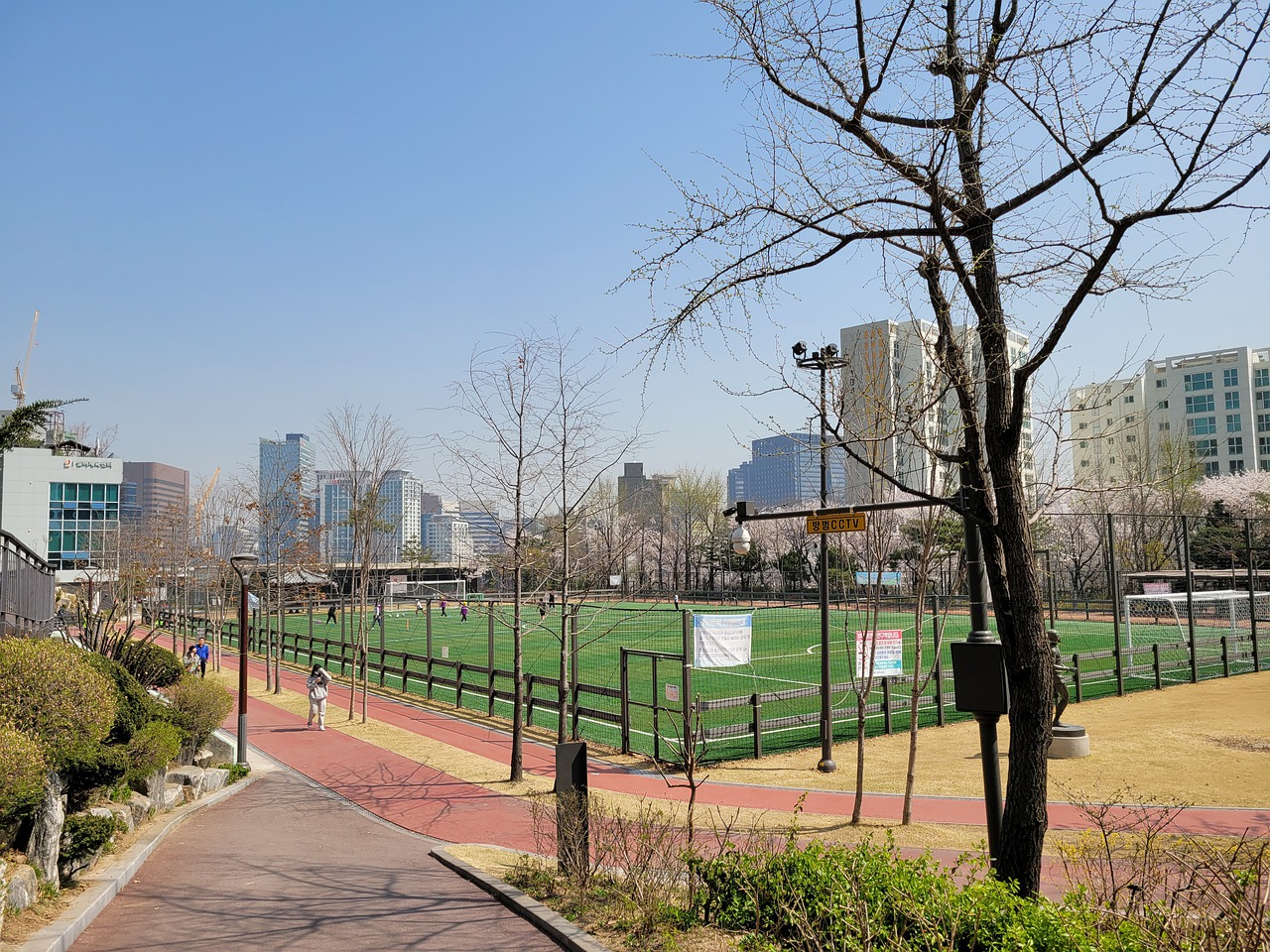 某歐洲足球 某歐洲足球