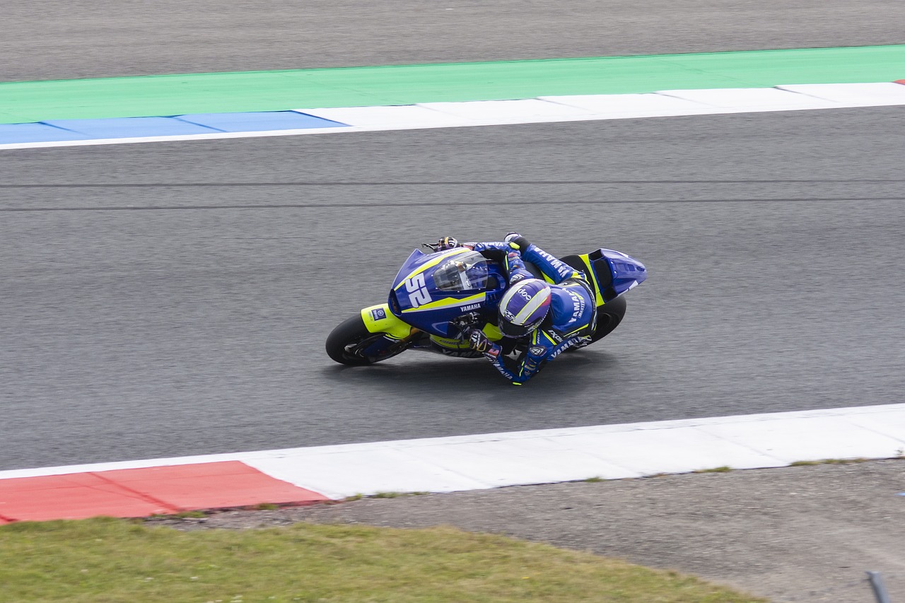 无人机、机器狗……陆军智能练兵场多型高新装备上阵.